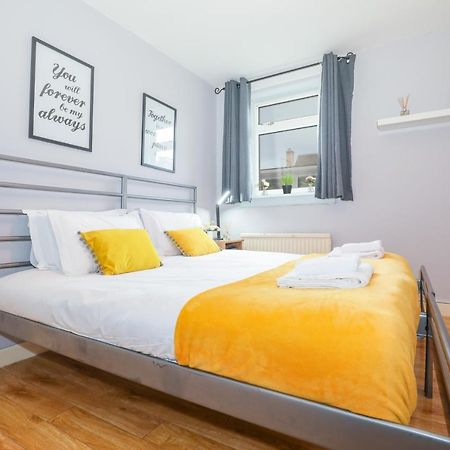 Beautiful 4 Bedroom Cottage - Ideal Location - Free Parking Edinburgh Luaran gambar