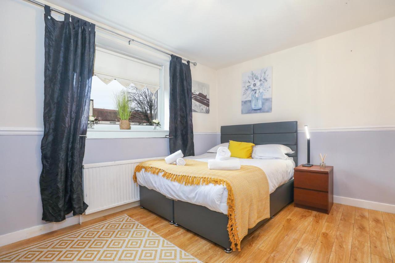 Beautiful 4 Bedroom Cottage - Ideal Location - Free Parking Edinburgh Luaran gambar