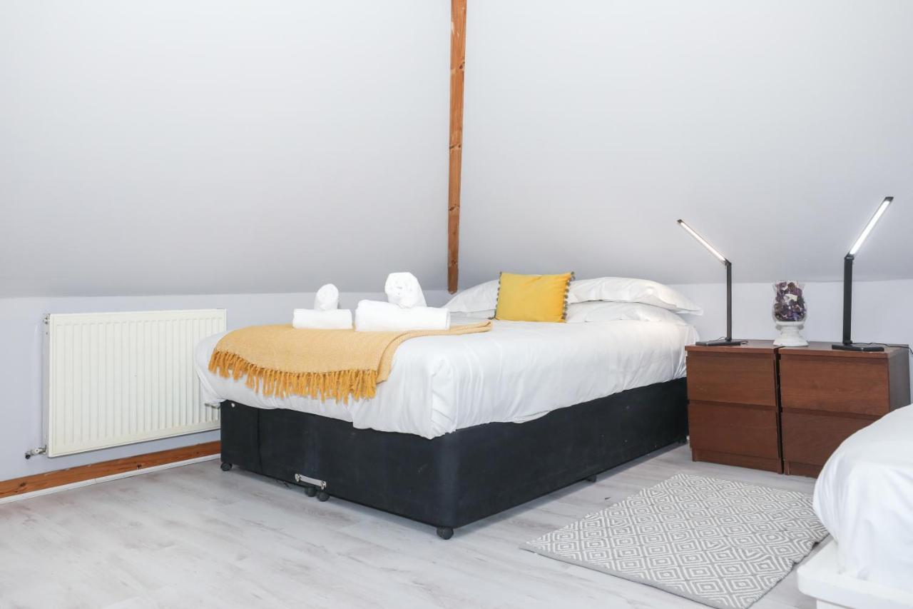 Beautiful 4 Bedroom Cottage - Ideal Location - Free Parking Edinburgh Luaran gambar