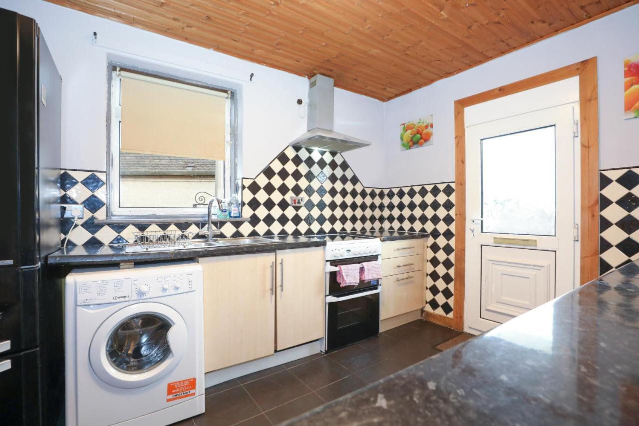 Beautiful 4 Bedroom Cottage - Ideal Location - Free Parking Edinburgh Luaran gambar
