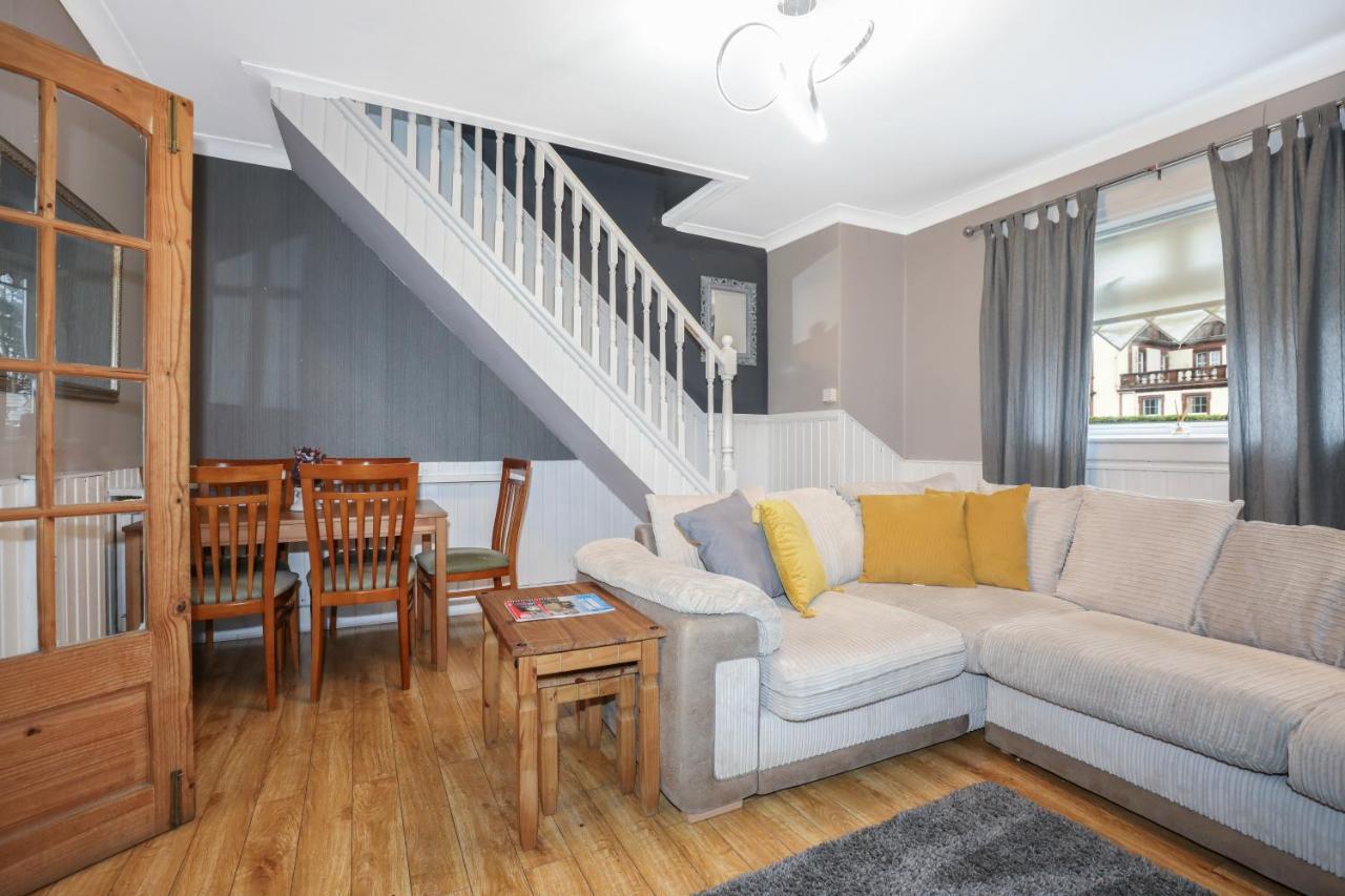 Beautiful 4 Bedroom Cottage - Ideal Location - Free Parking Edinburgh Luaran gambar