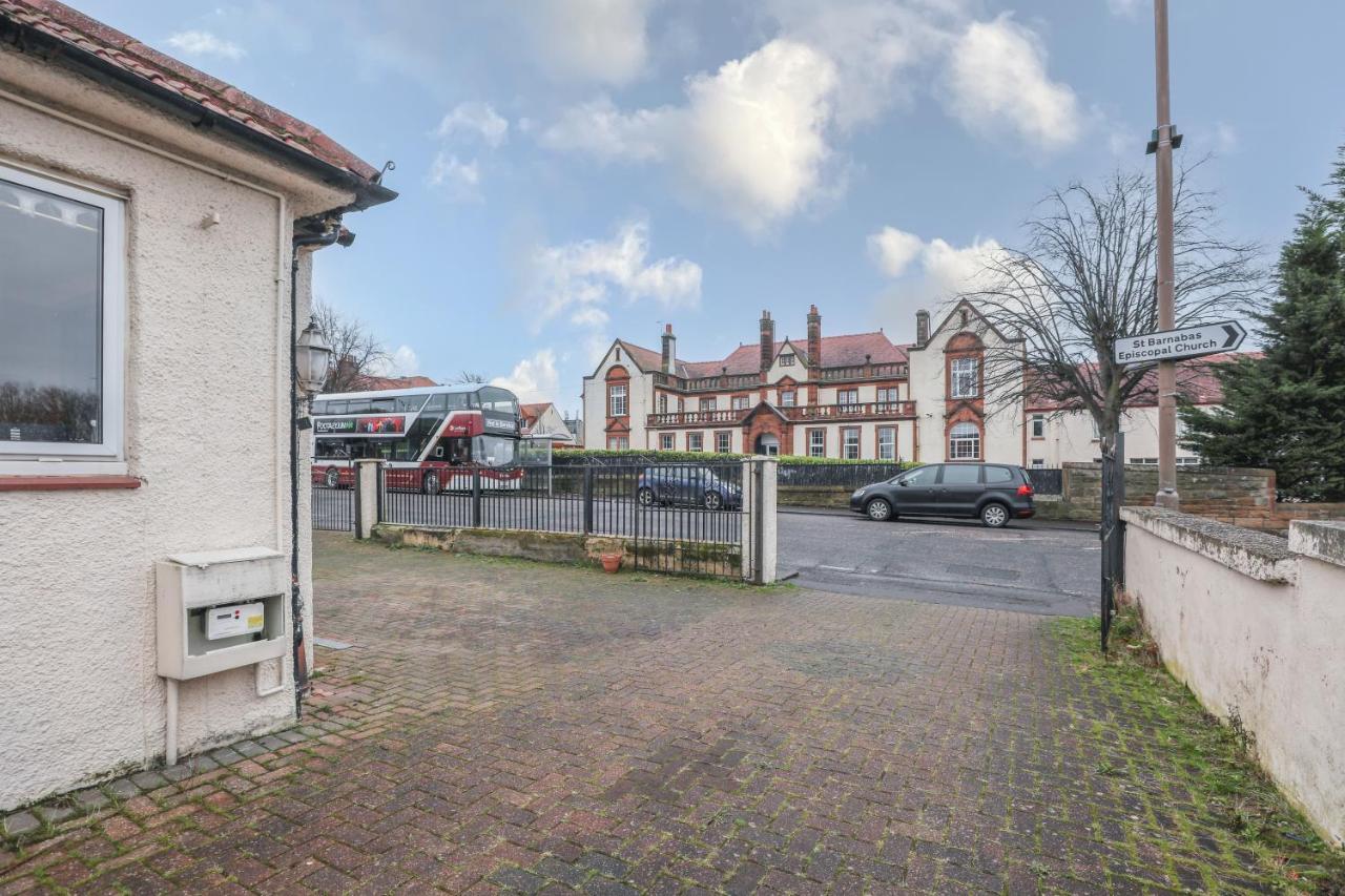 Beautiful 4 Bedroom Cottage - Ideal Location - Free Parking Edinburgh Luaran gambar