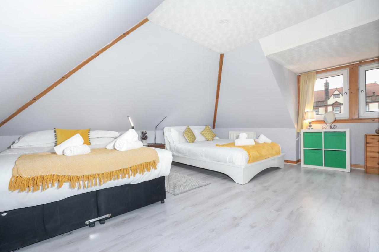 Beautiful 4 Bedroom Cottage - Ideal Location - Free Parking Edinburgh Luaran gambar