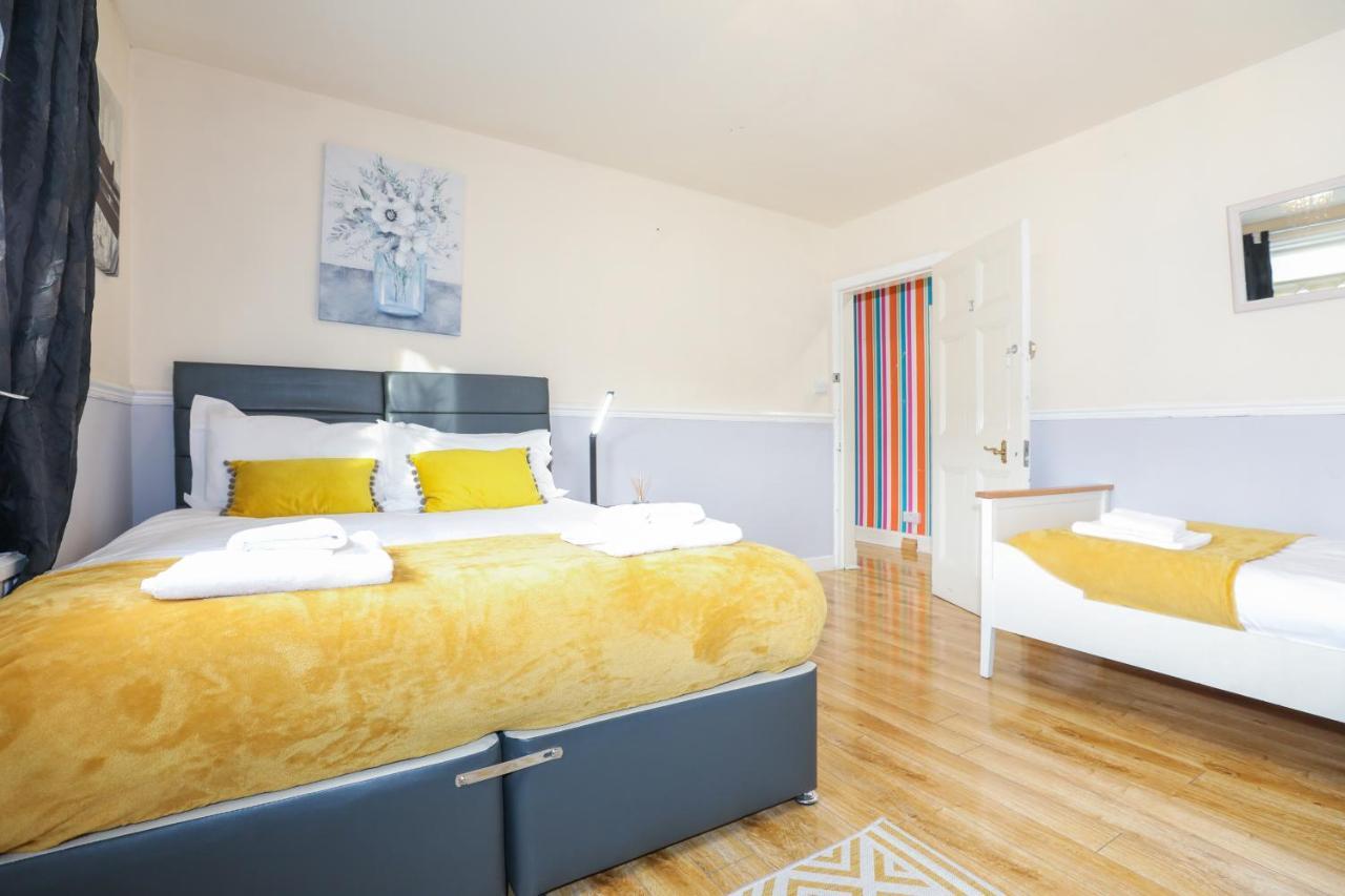 Beautiful 4 Bedroom Cottage - Ideal Location - Free Parking Edinburgh Luaran gambar